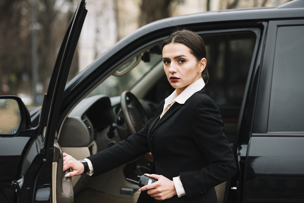 Book Wollongong Chauffeur Service for a Smooth and Stylish Ride