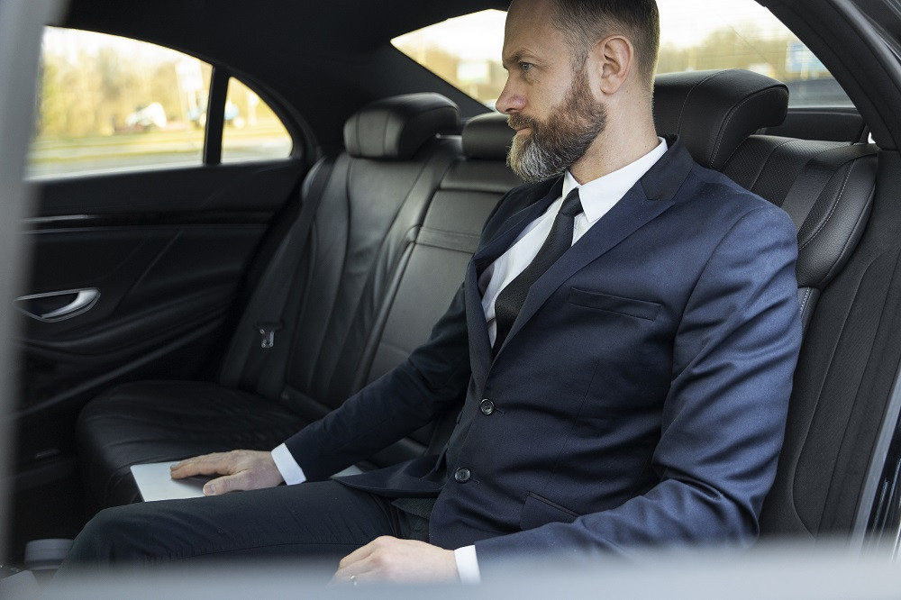Why Neutral Bay Chauffeur Services Are Perfect for Corporate Travel